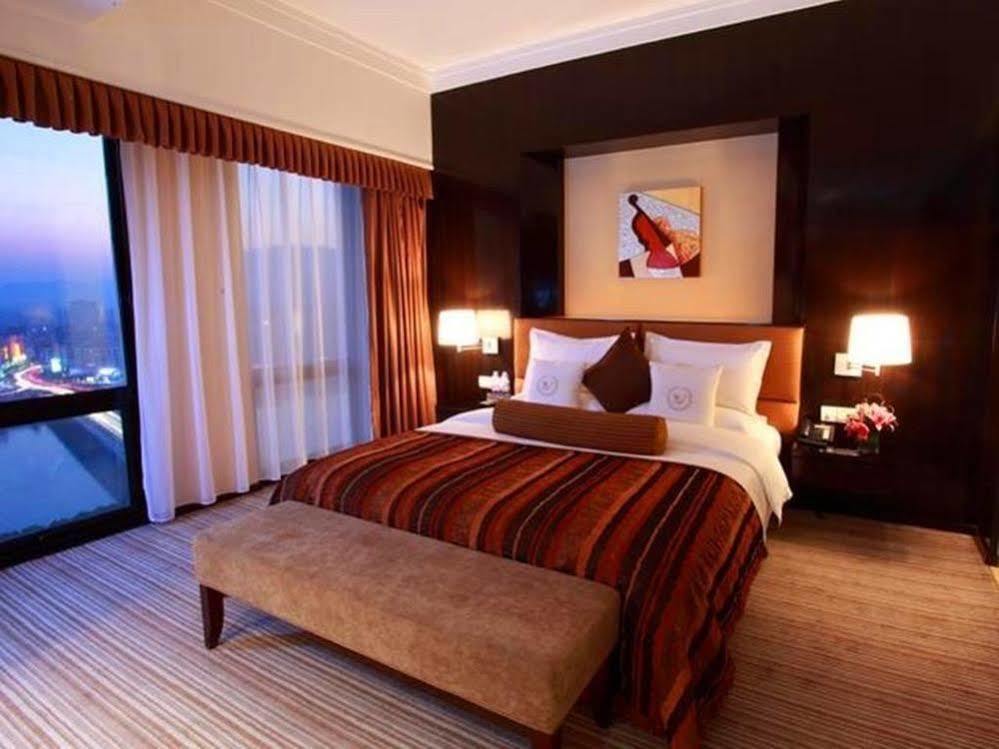 Heyuan Great International Hotel Exterior foto